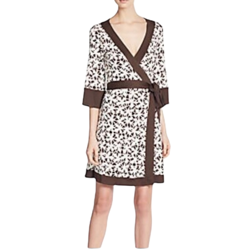 Diane von Furstenberg Brown Silk Wrap Long Bell Sleeve Dress Women's Size 0 / XS